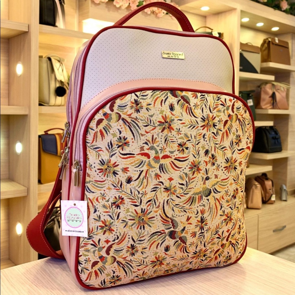 ⭐️ ⭐️SALE ⬇️BOUTIQUE‼️ BACKPACK. Rose gold